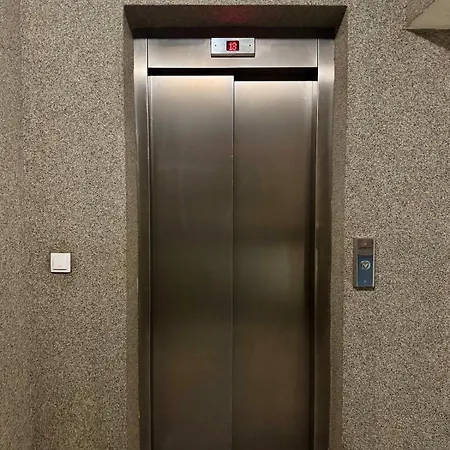 Family With Full Amenities And Parking